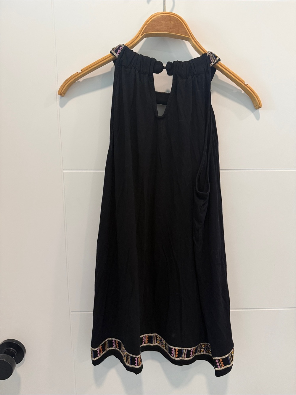 INC International Concepts Black Embroidered Strappy shirt size large - Picture 6 of 6